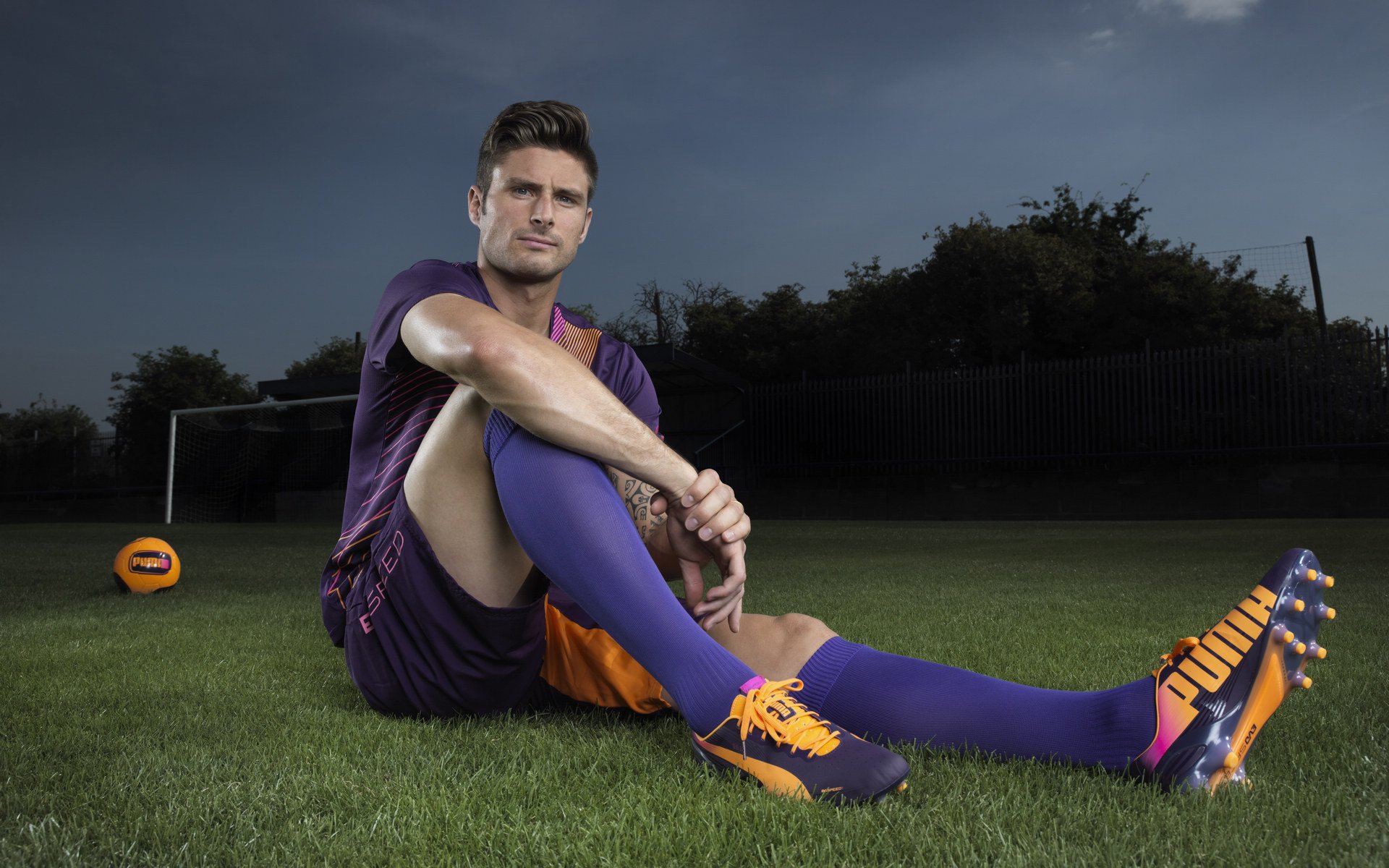 水球关键场次突尼斯团结应对